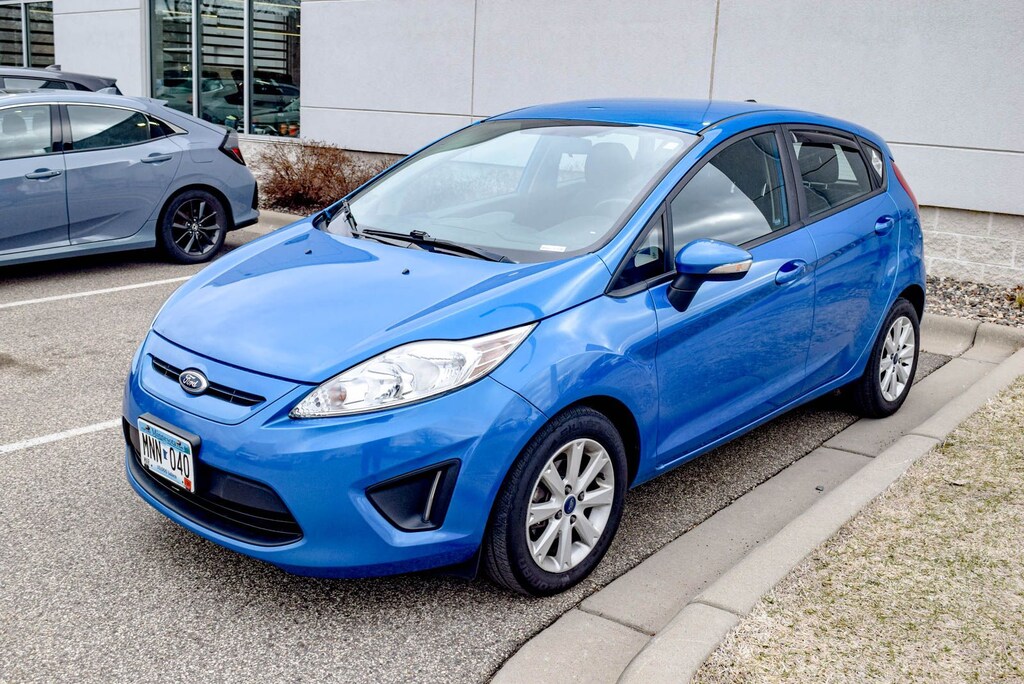 Used 2013 Ford Fiesta SE Hatchback