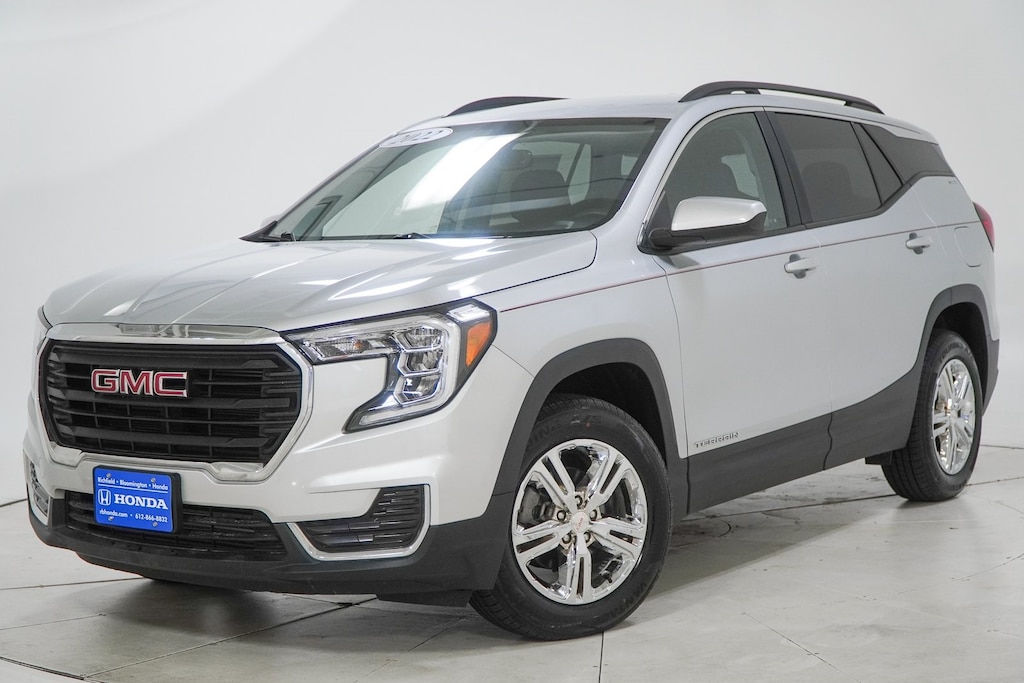 Used 2022 GMC Terrain SLE SUV