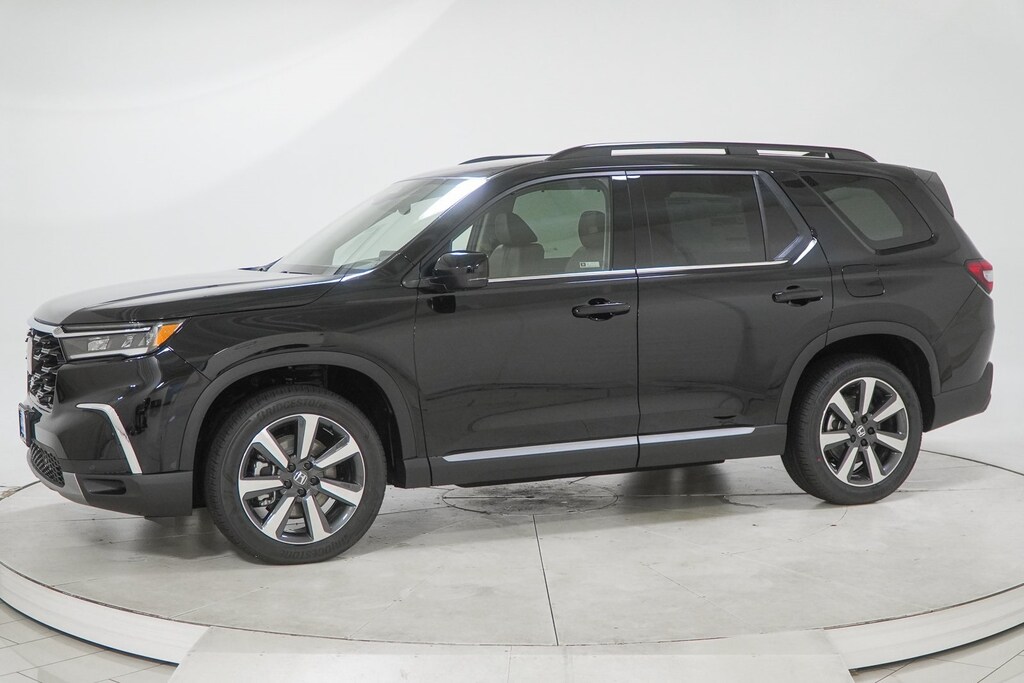 New 2025 Honda Pilot Elite SUV