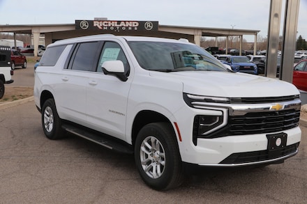 2026 Chevrolet Suburban LS SUV