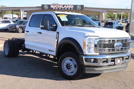 2024 Ford Super Duty F-550 DRW XL