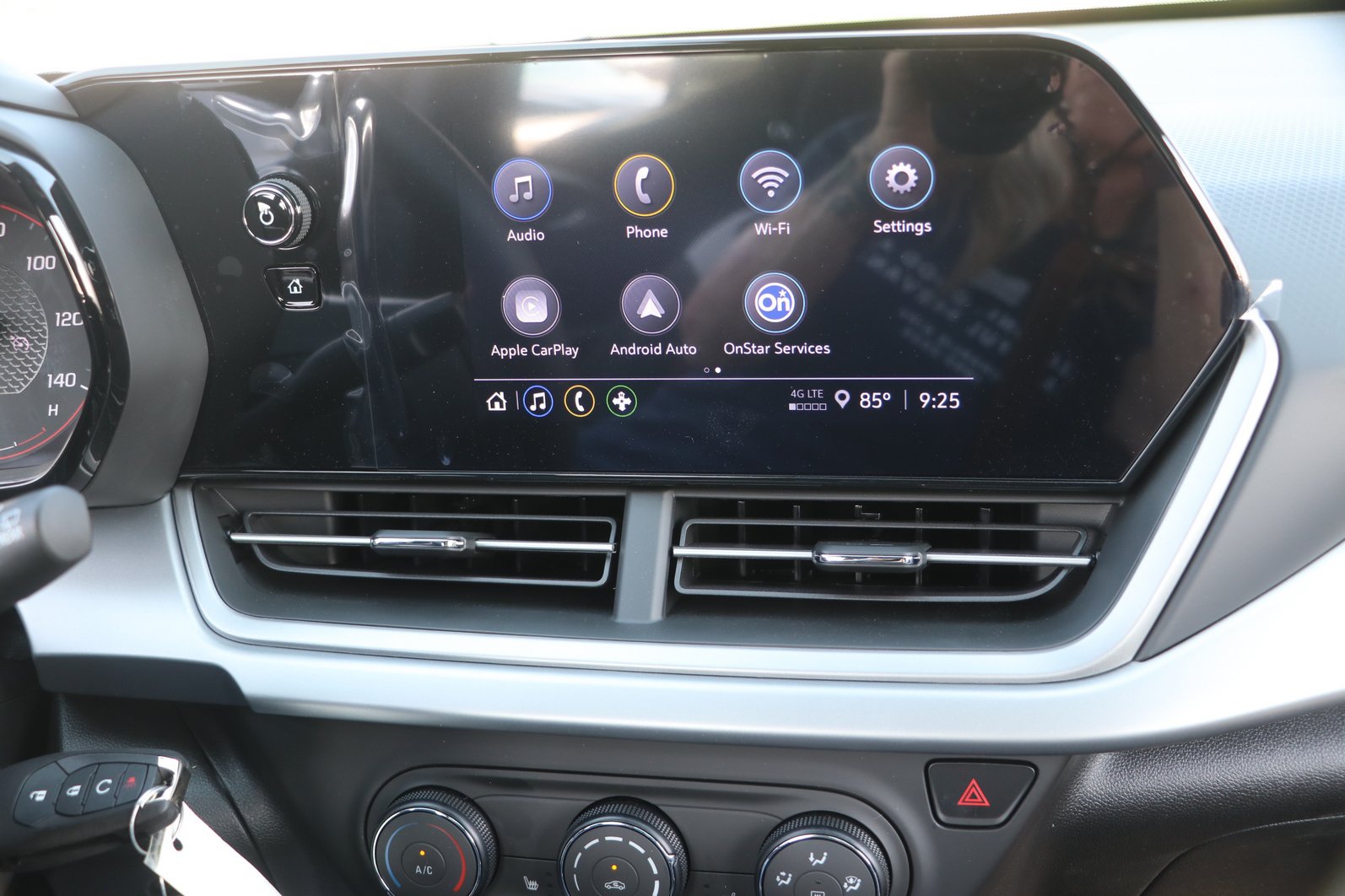 2026 Chevrolet Trax RS - Photo 22
