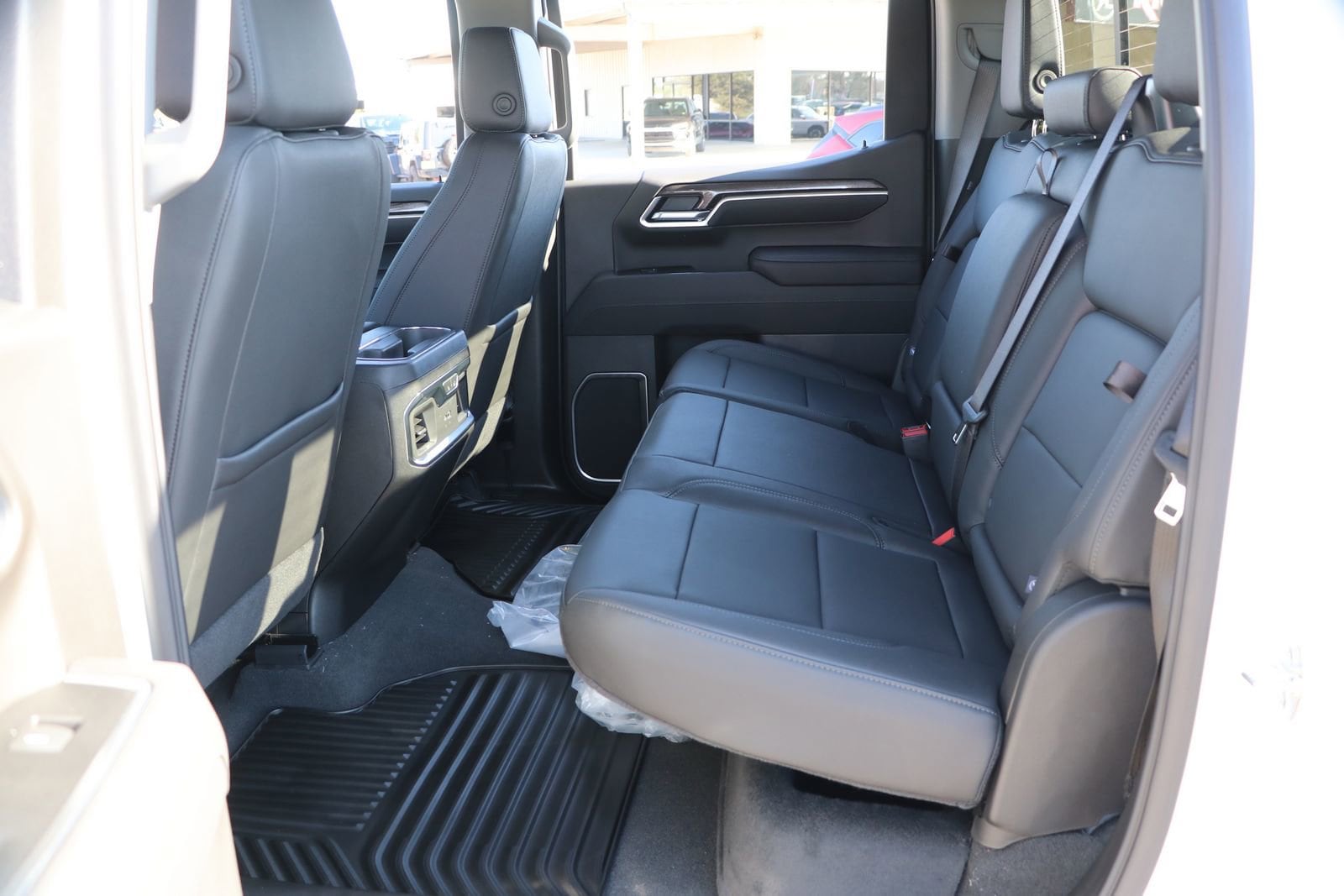 2026 Chevrolet Silverado 1500 LTZ - Photo 31