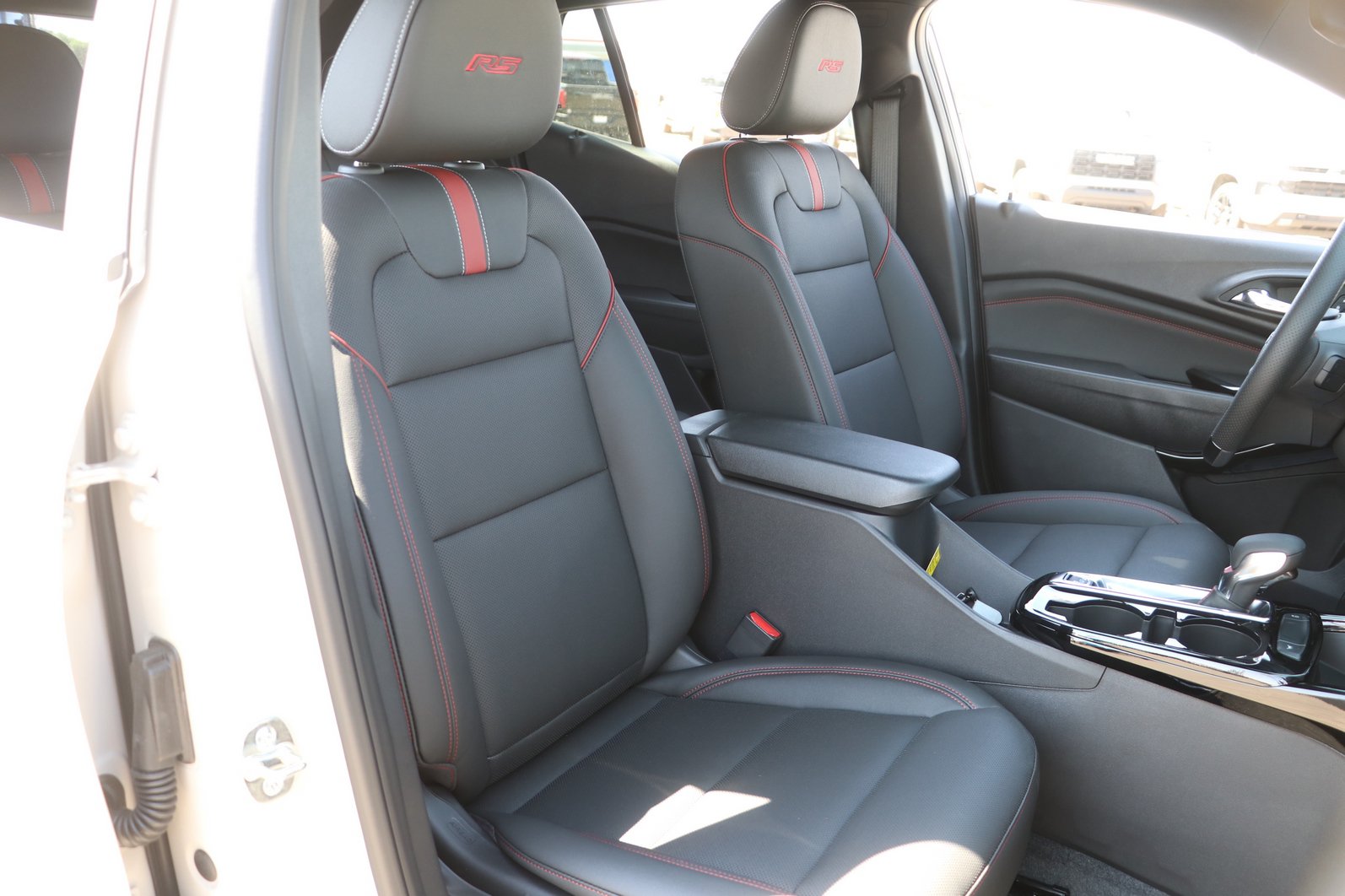 2026 Chevrolet Trax RS - Photo 34