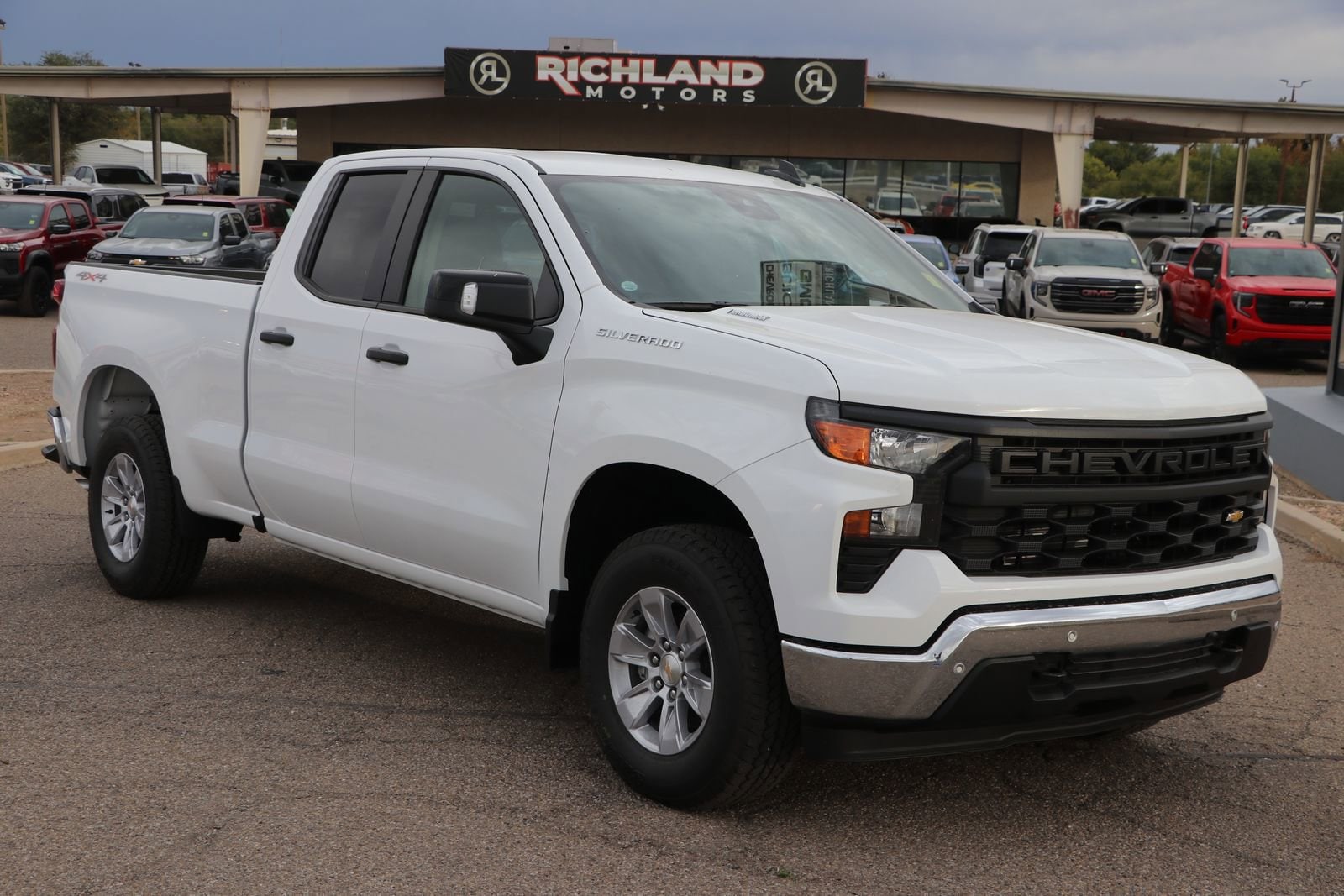 2026 Chevrolet Silverado 1500 Work Truck's photo