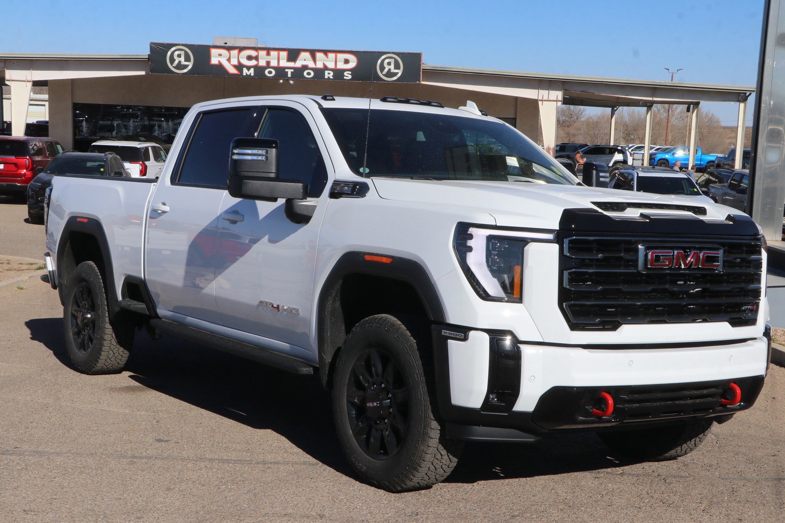 2026 GMC Sierra 2500HD AT4's photo