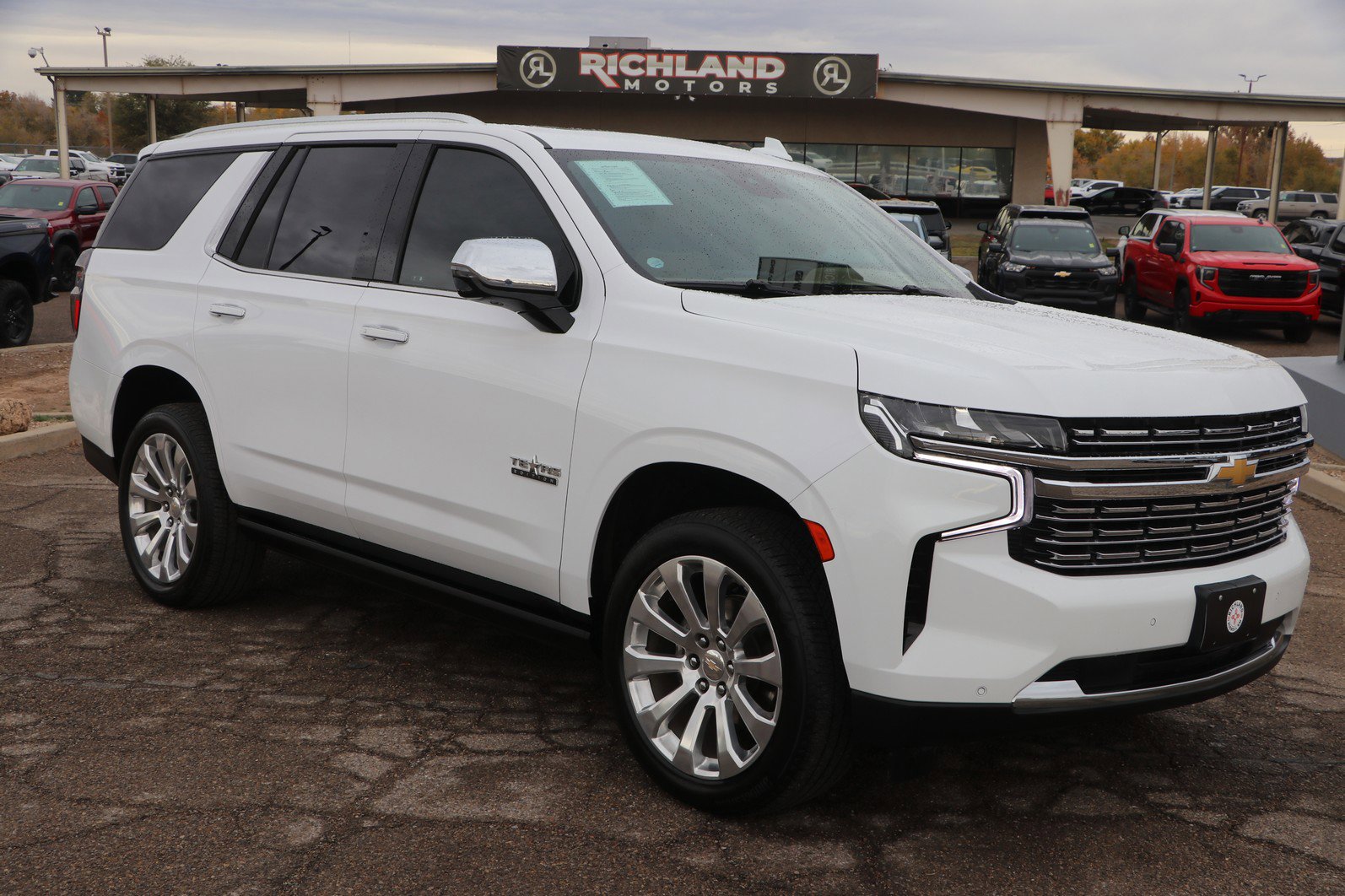 2023 Chevrolet Tahoe Premier's photo