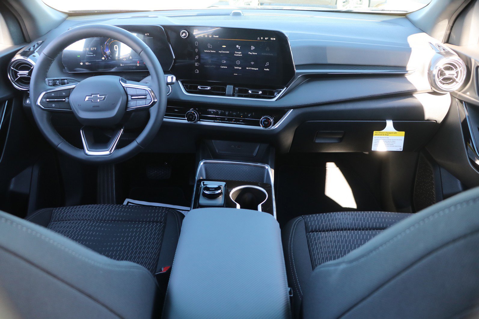 2026 Chevrolet Equinox LT - Photo 18