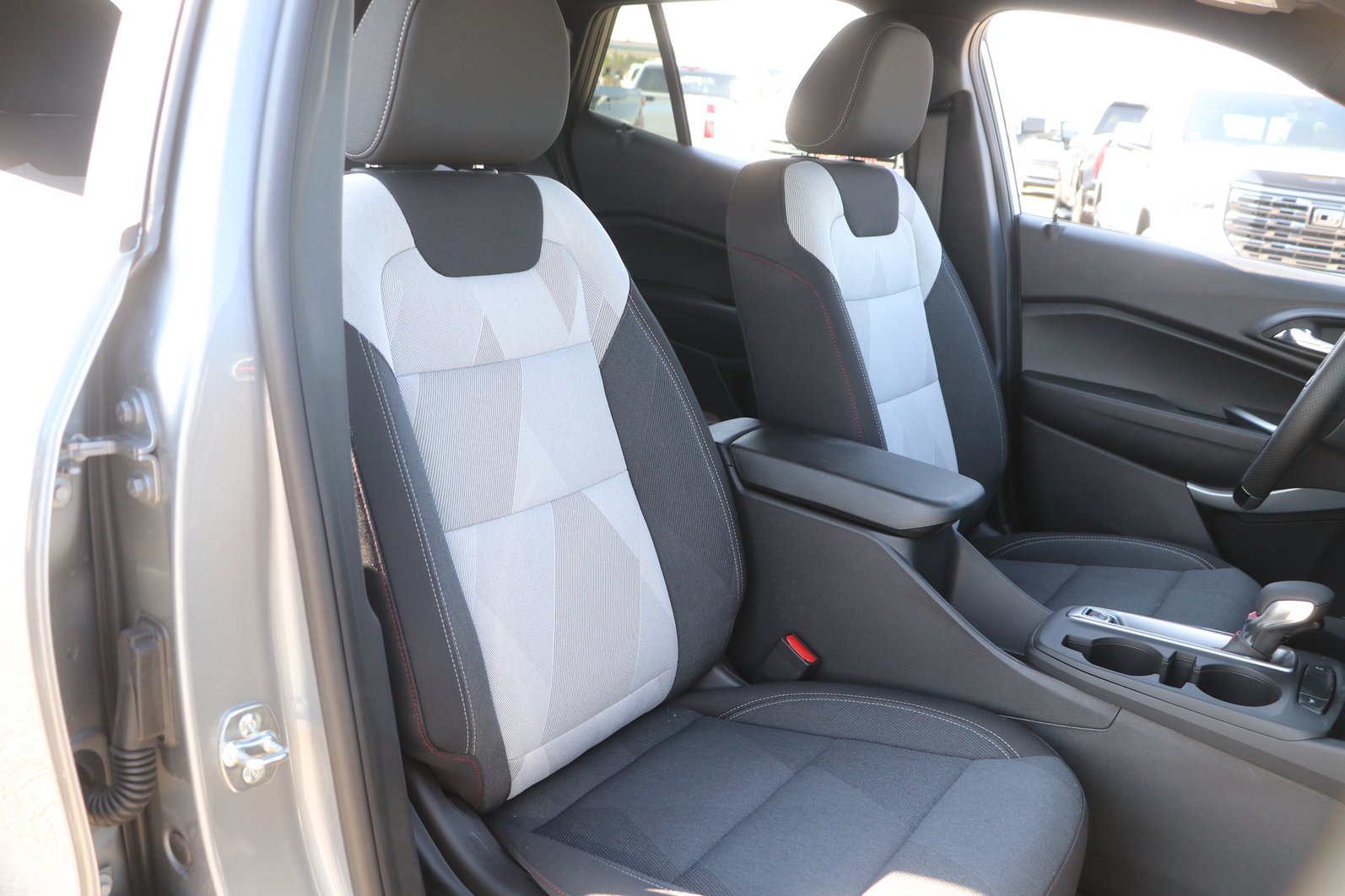 2026 Chevrolet Trax RS - Photo 34