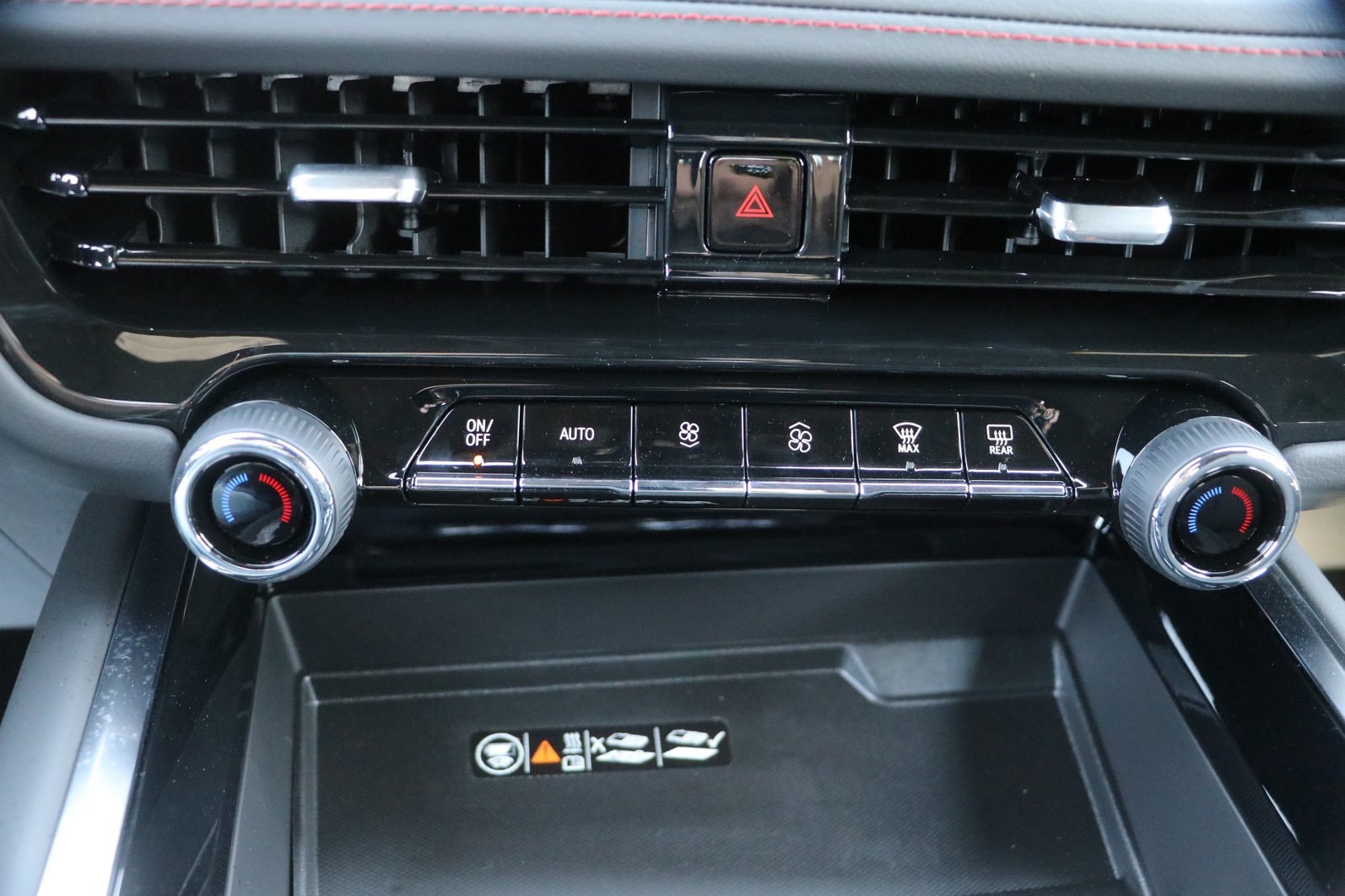 2026 Chevrolet Tahoe RST - Photo 23