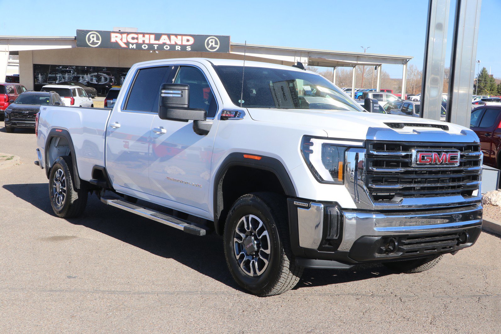 2026 GMC Sierra 3500HD SLE's photo