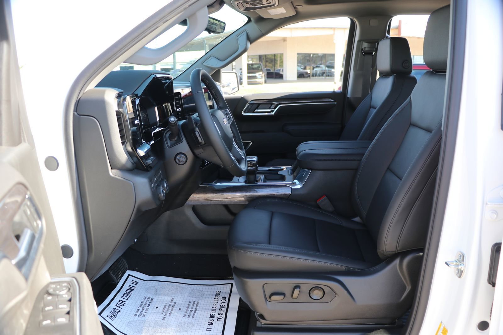 2026 Chevrolet Silverado 1500 LTZ - Photo 15