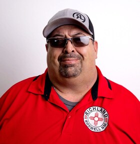 Staff member Manuel Sisneros from ID_02df390c6e0b