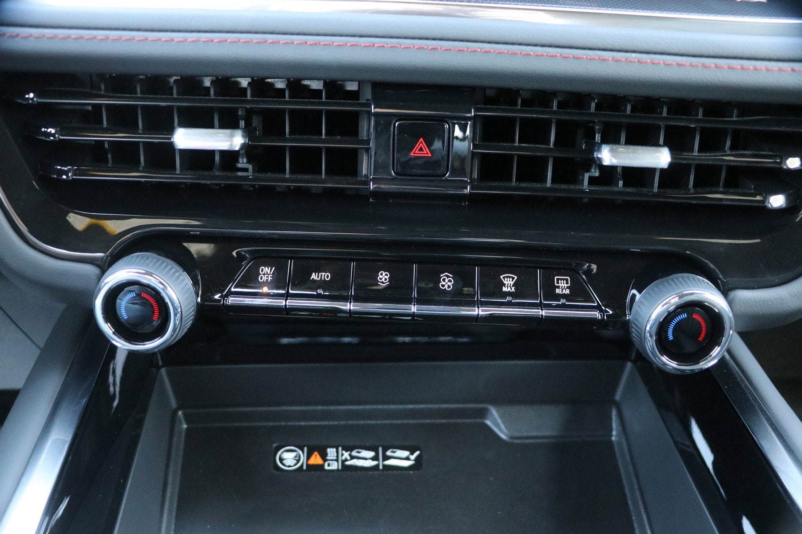 2026 Chevrolet Tahoe RST - Photo 23