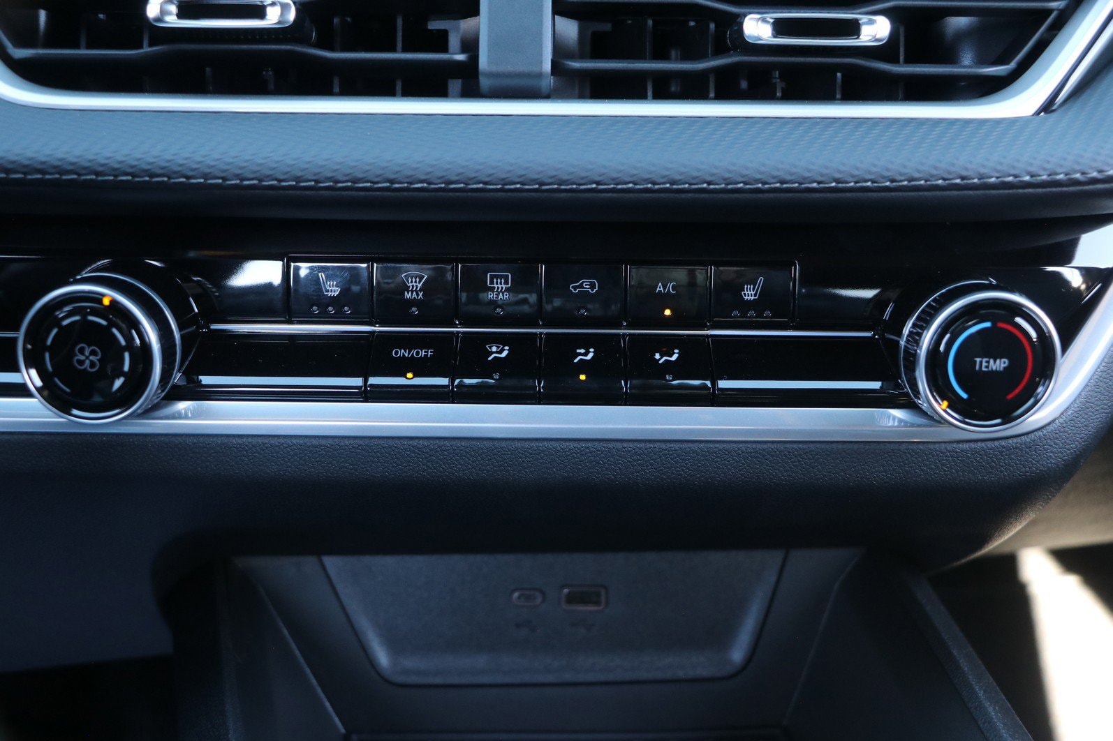 2026 Chevrolet Equinox LT - Photo 23