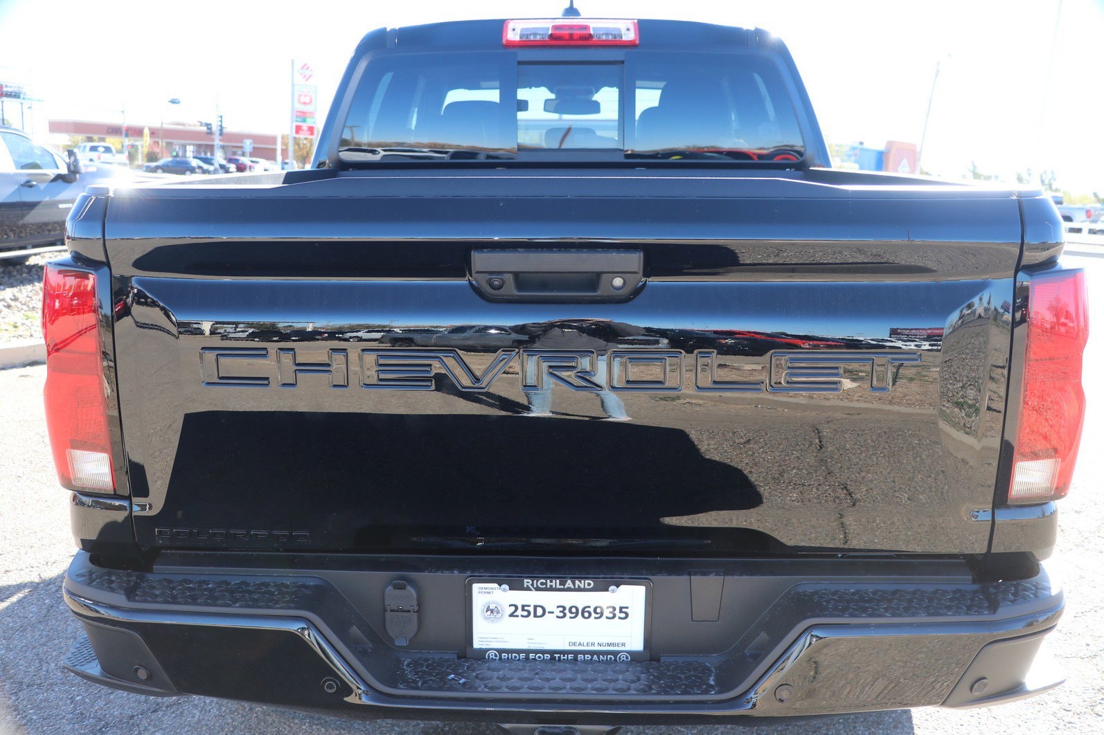 2026 Chevrolet Colorado Z71 - Photo 8