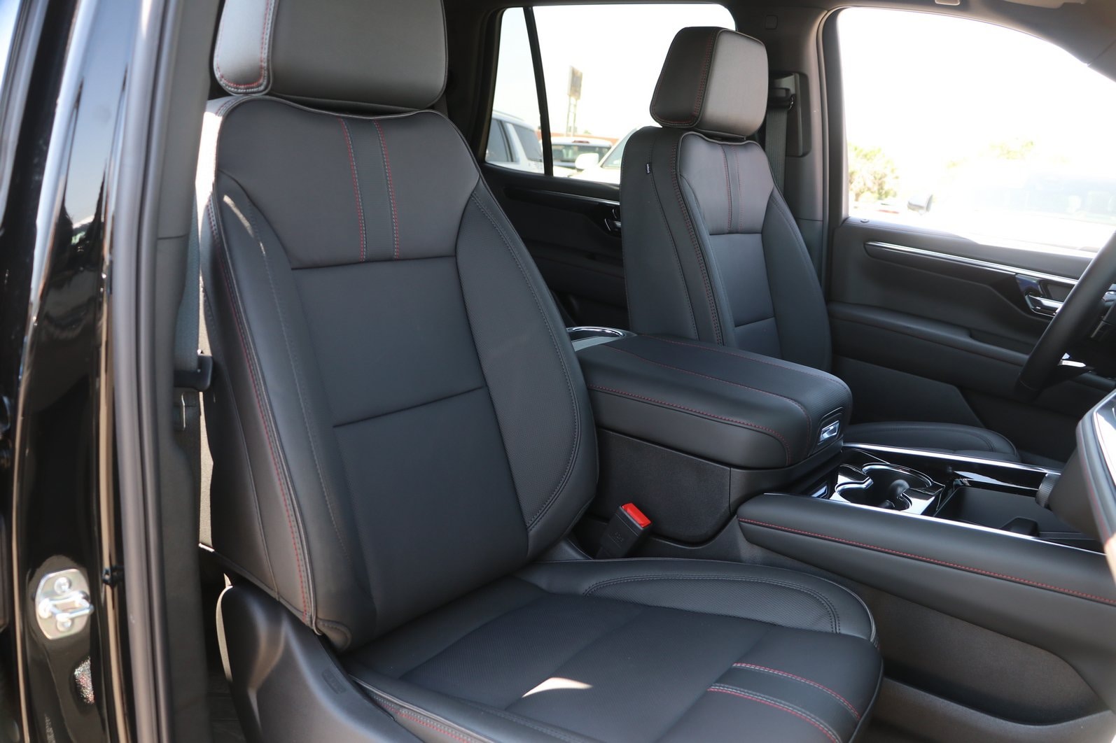 2026 Chevrolet Tahoe RST - Photo 36