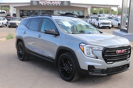 2024 GMC Terrain SLE SUV