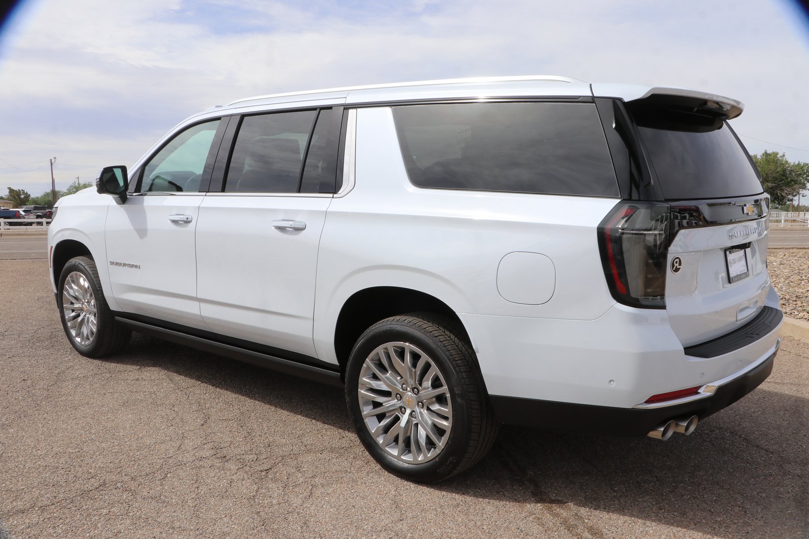 2026 Chevrolet Suburban Premier - Photo 7