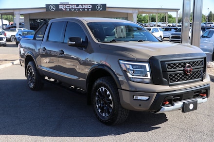 2024 Nissan Titan Crew Cab PRO-4X 4x4 Truck