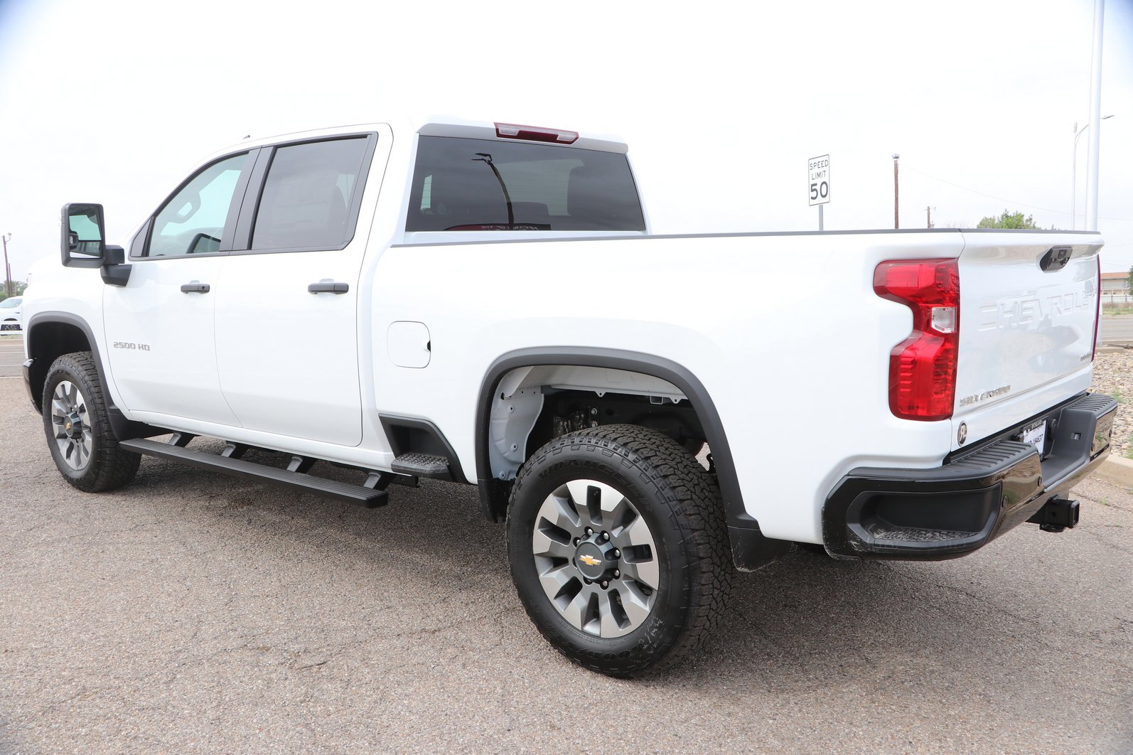 2026 Chevrolet Silverado 2500 HD Custom - Photo 7