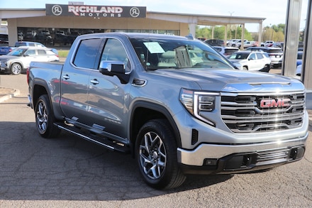 2023 GMC Sierra 1500 SLT Truck
