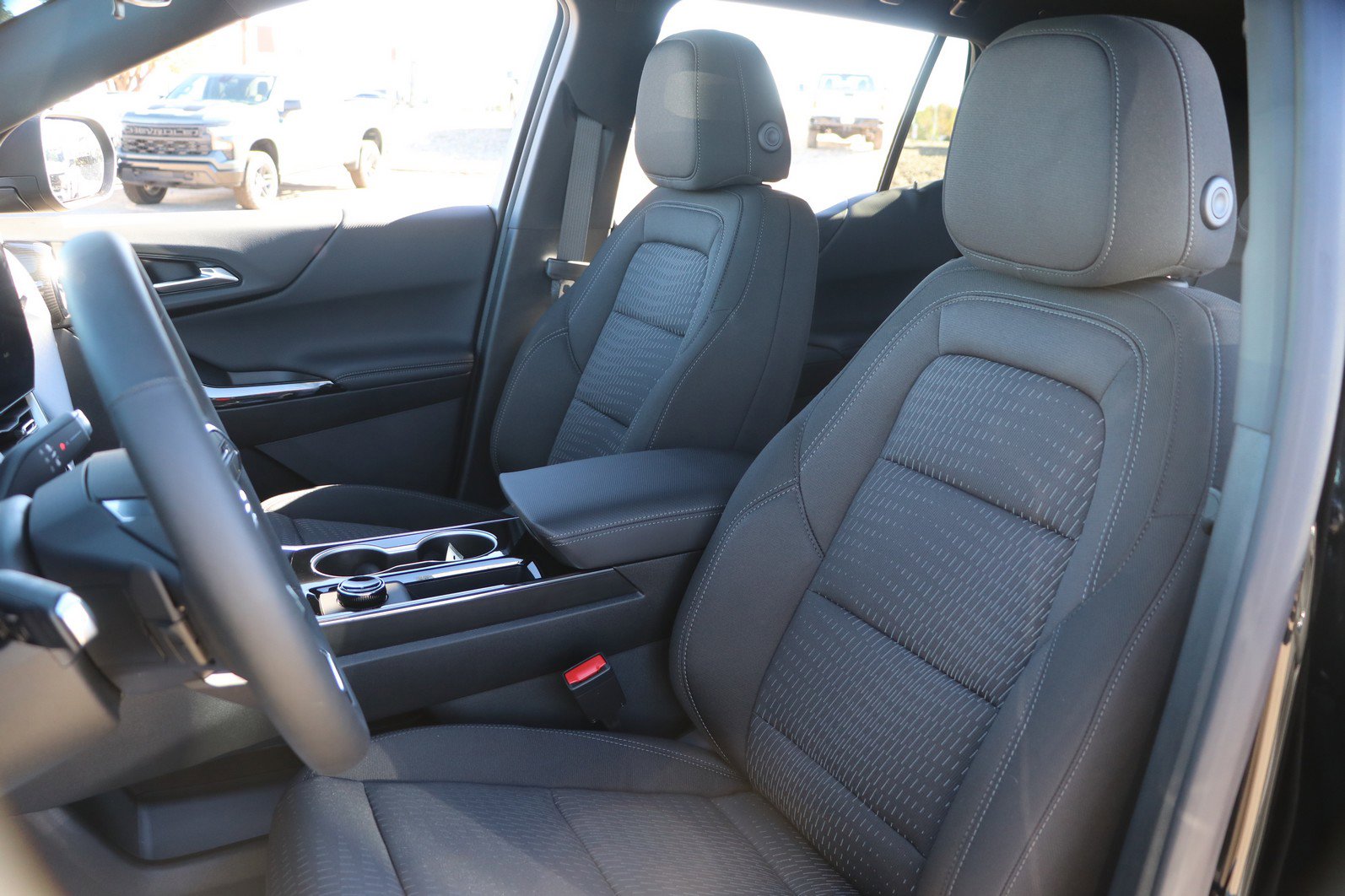 2026 Chevrolet Equinox LT - Photo 16