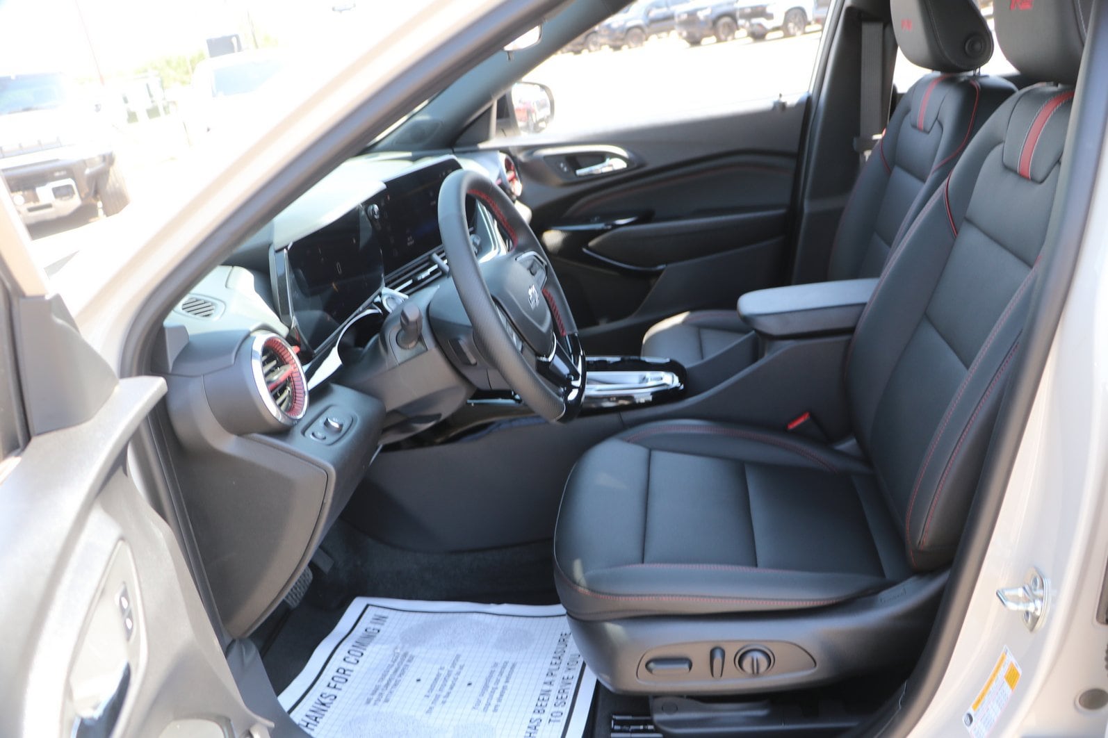 2026 Chevrolet Trax RS - Photo 15