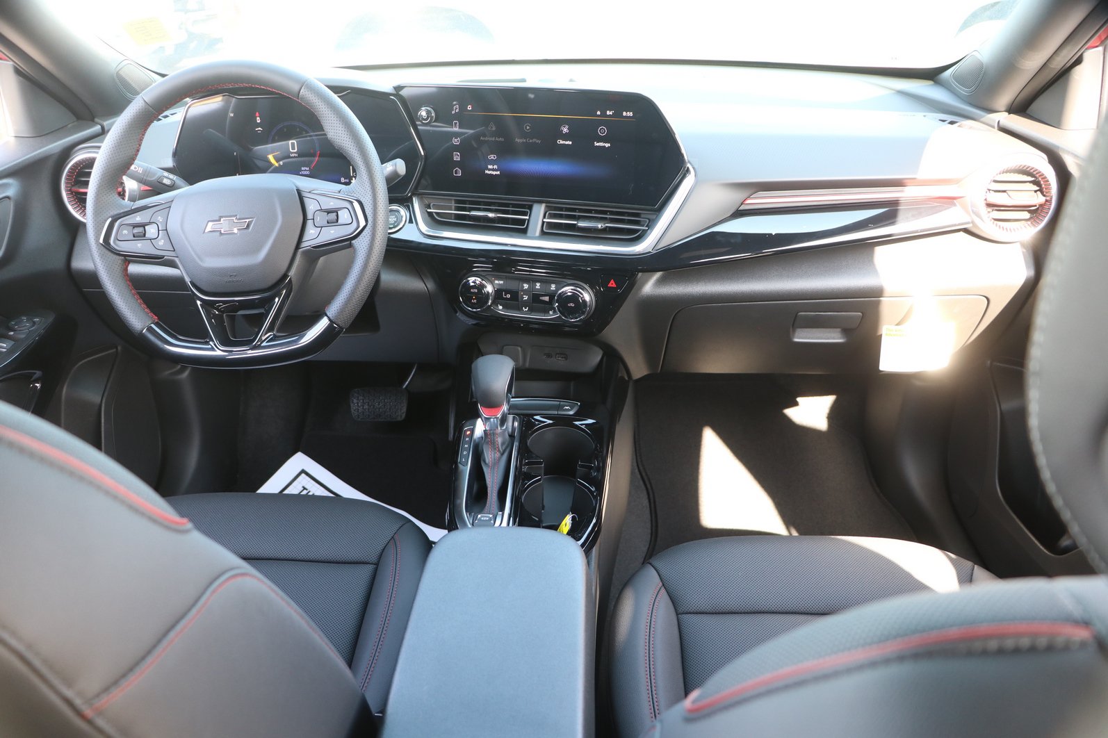 2026 Chevrolet Trax RS - Photo 17