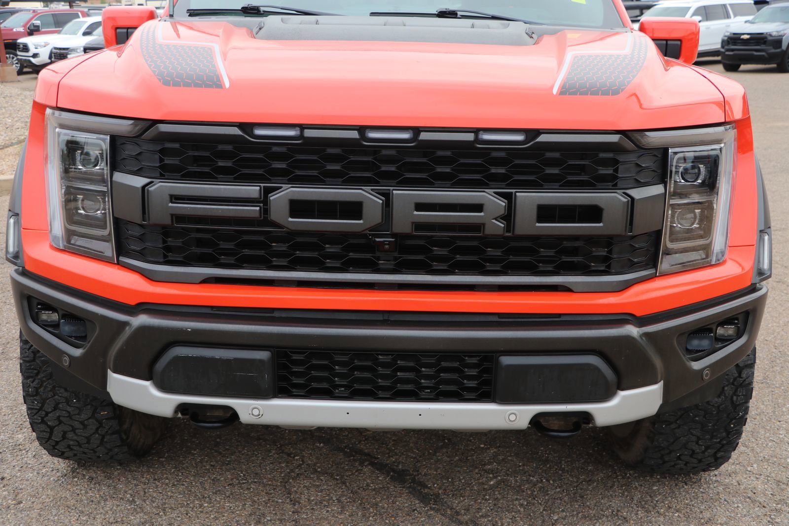 2023 Ford F-150 Raptor photo 2