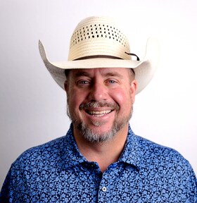 Staff member Travis Hicks from ID_75f98137e524