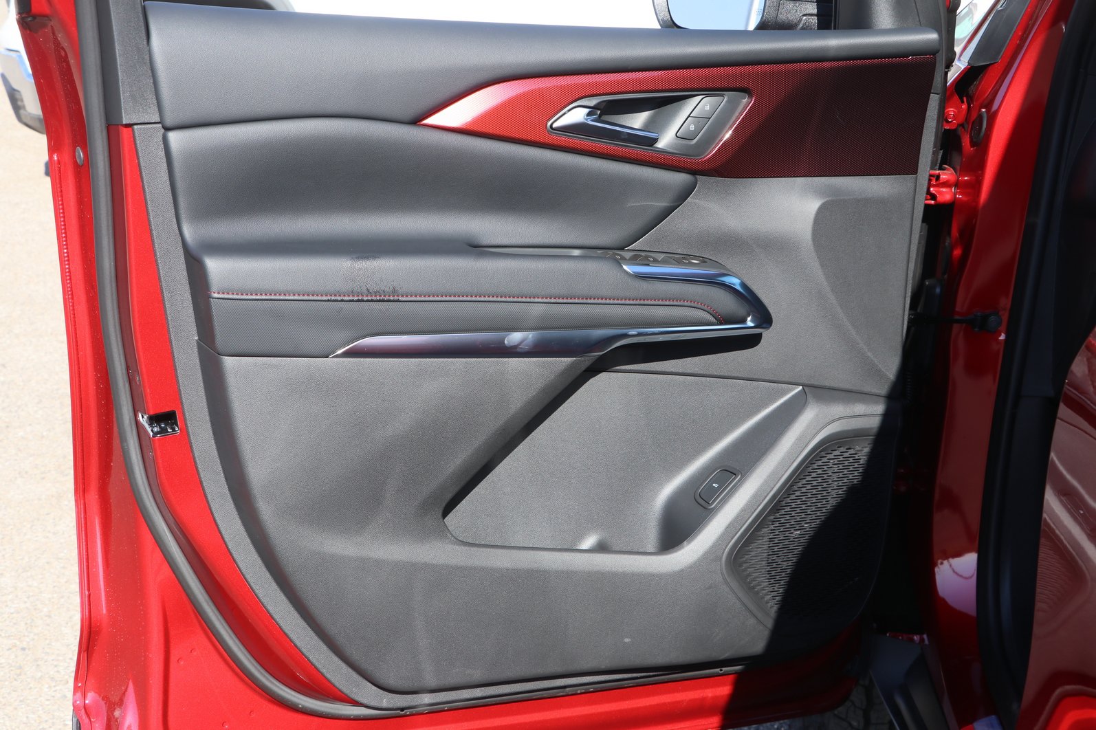 2026 Chevrolet Traverse Z71 - Photo 12