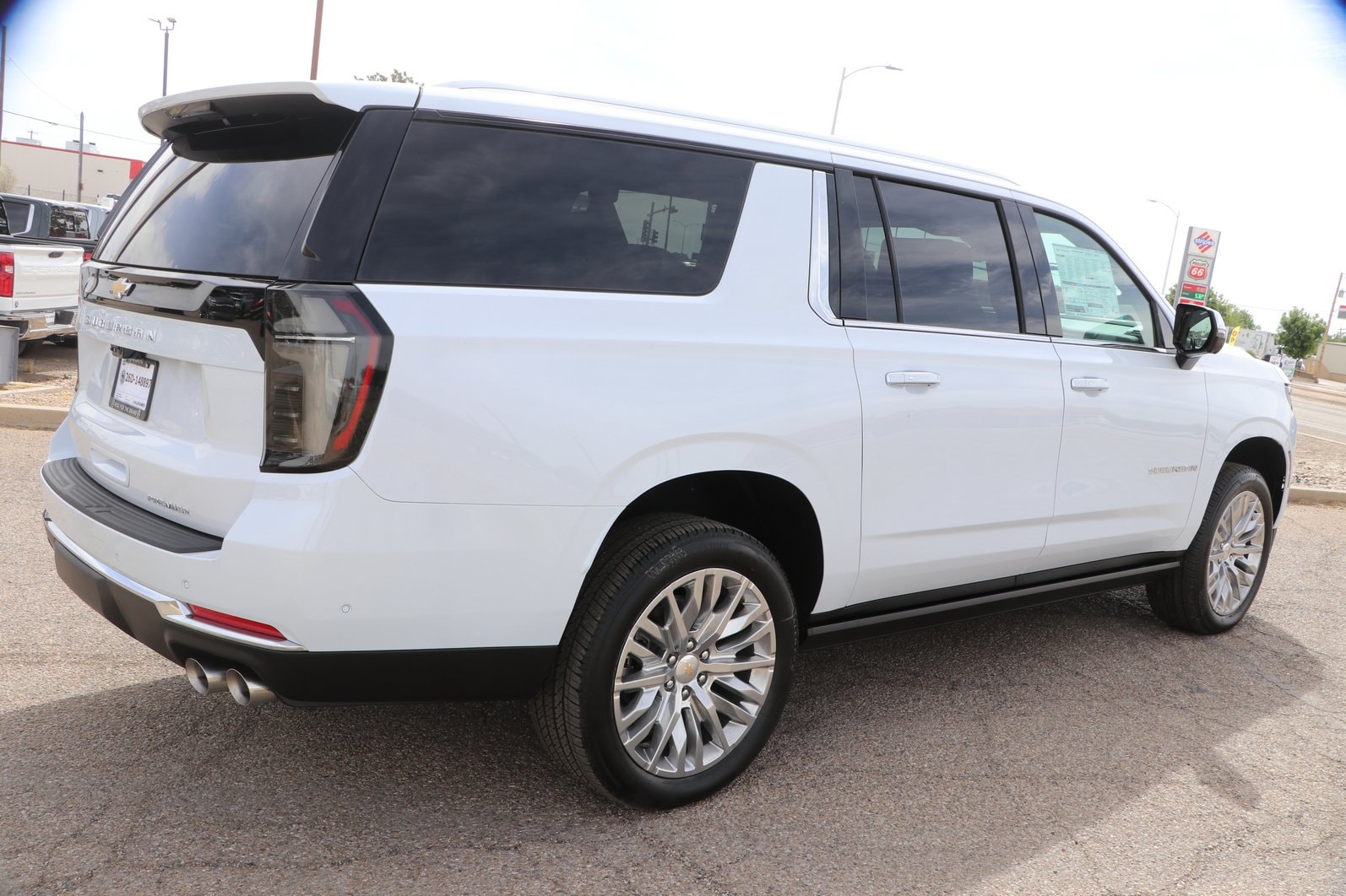 2026 Chevrolet Suburban Premier - Photo 9