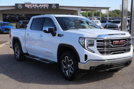 2024 GMC Sierra 1500 SLT Truck