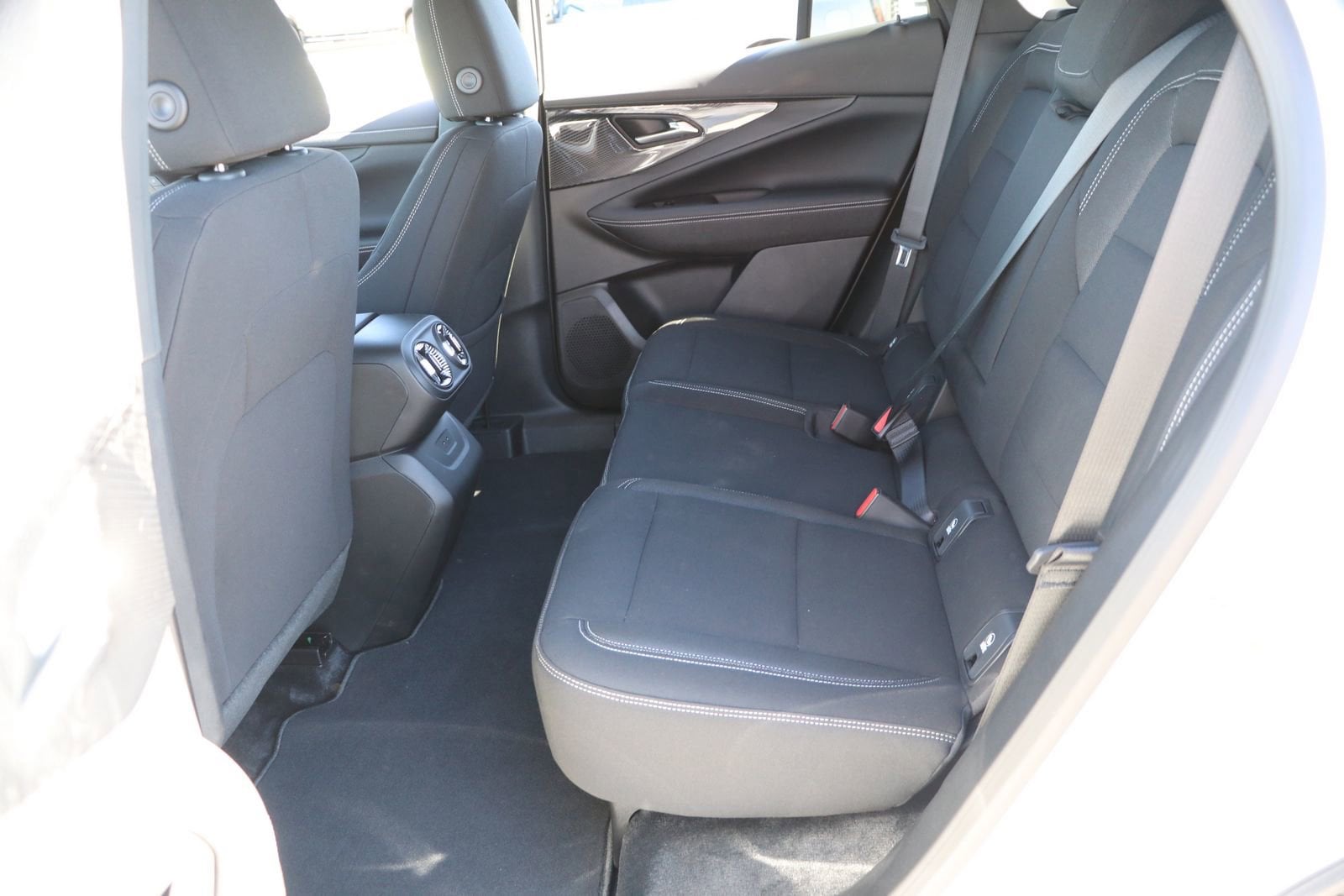 2026 Chevrolet Blazer EV LT - Photo 29