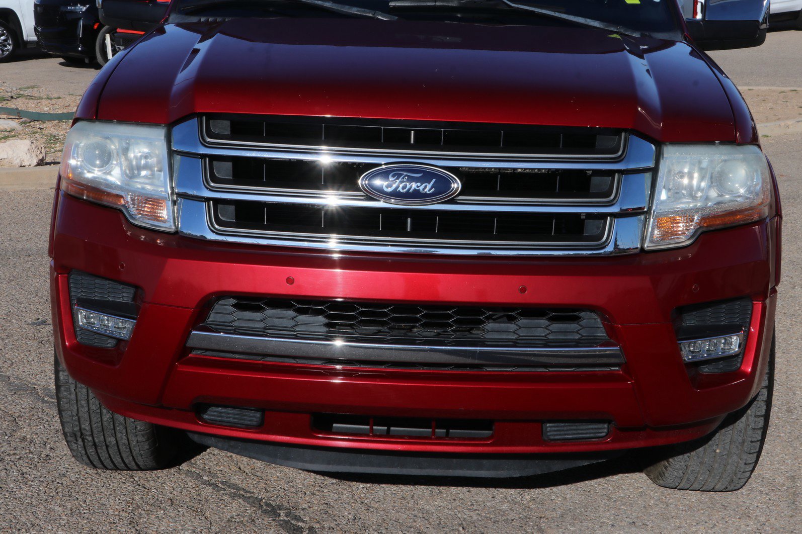 Used 2016 Ford Expedition Limited with VIN 1FMJU1KT8GEF45233 for sale in Roswell, NM