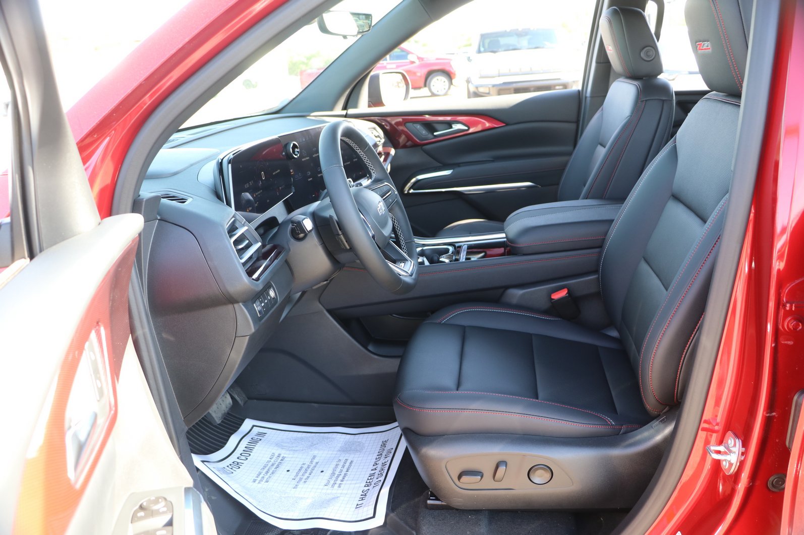 2026 Chevrolet Traverse Z71 - Photo 15