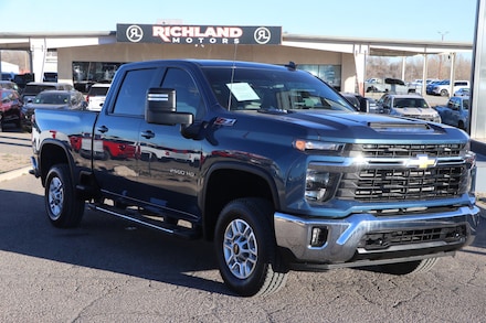 2025 Chevrolet Silverado 2500 HD LT Truck