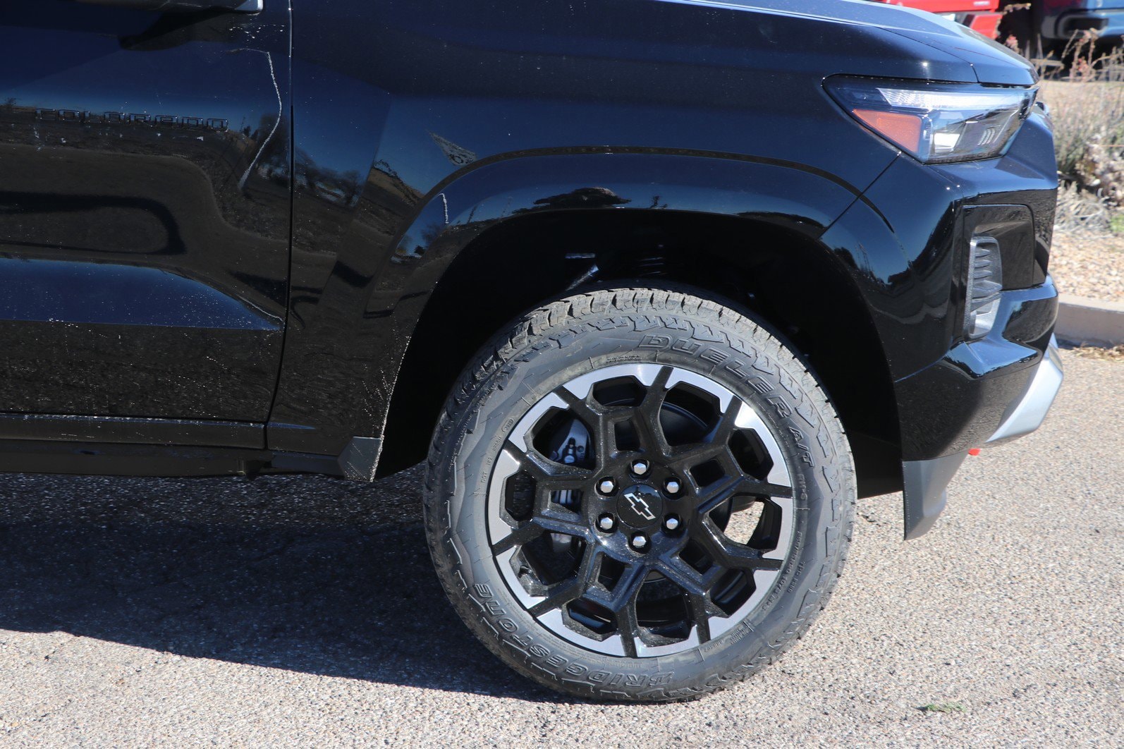 2026 Chevrolet Colorado Z71 - Photo 11