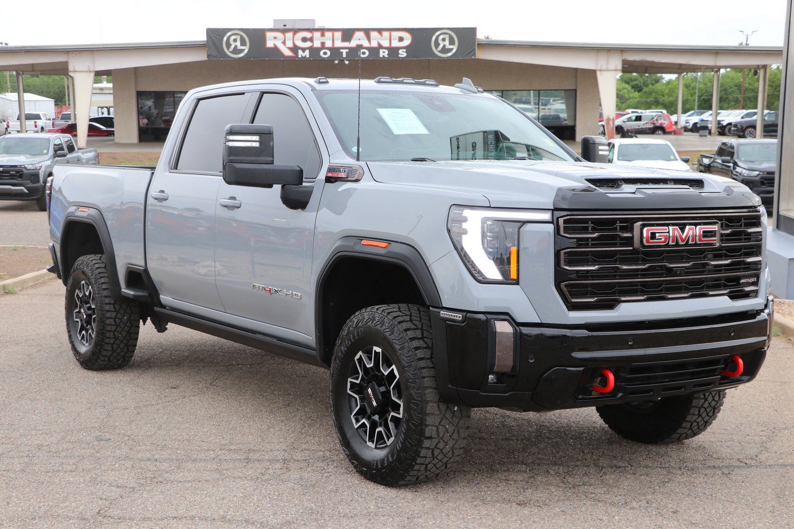 2024 GMC Sierra 4WD Crew Cab Standard Box AT4X's photo