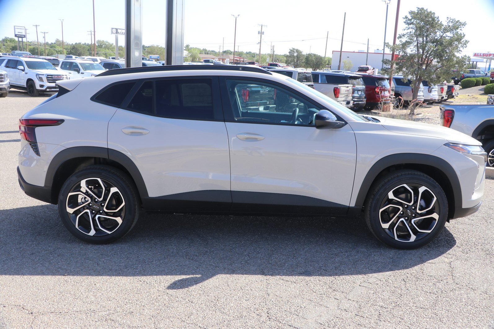 2026 Chevrolet Trax RS - Photo 7