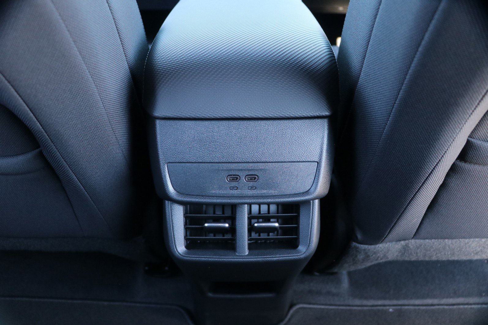 2026 Chevrolet Equinox LT - Photo 33