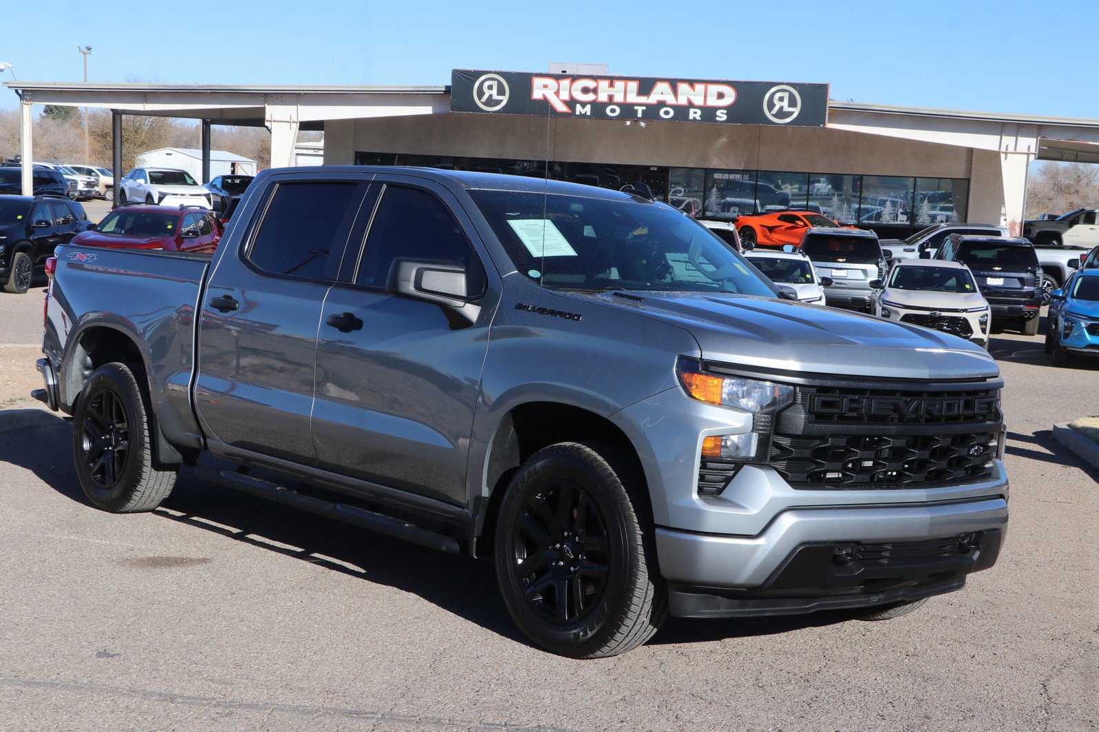 2025 Chevrolet Silverado 1500 Custom's photo