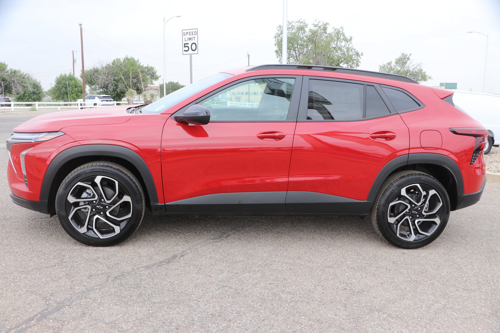 2026 Chevrolet Trax RS - Photo 6