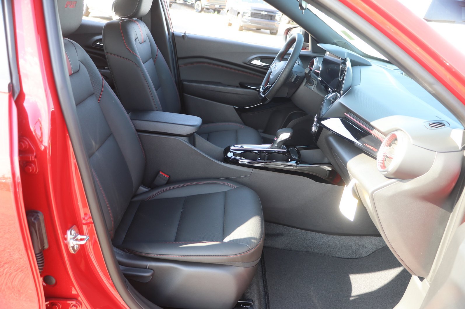 2026 Chevrolet Trax RS - Photo 31