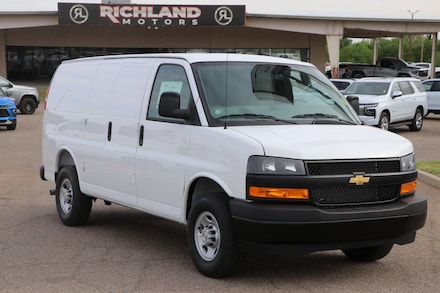 2026 Chevrolet Express Cargo WT Van