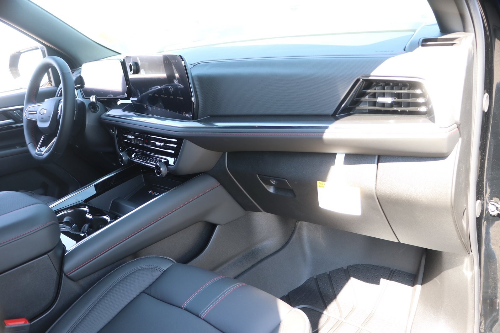 2026 Chevrolet Tahoe RST - Photo 37
