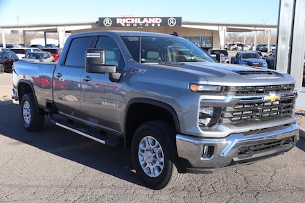 2026 Chevrolet Silverado 3500 HD LT Truck