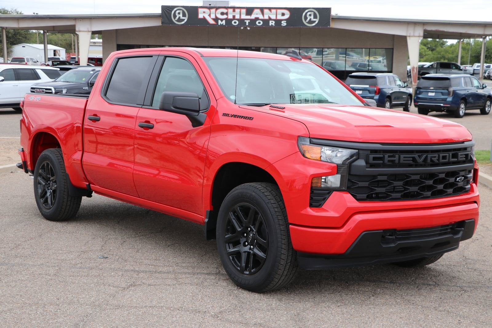 2026 Chevrolet Silverado 1500 Custom's photo