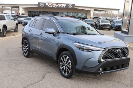 2023 Toyota Corolla Cross XLE SUV
